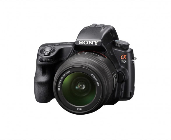 Sony SLT-A37 (Bild: Sony)